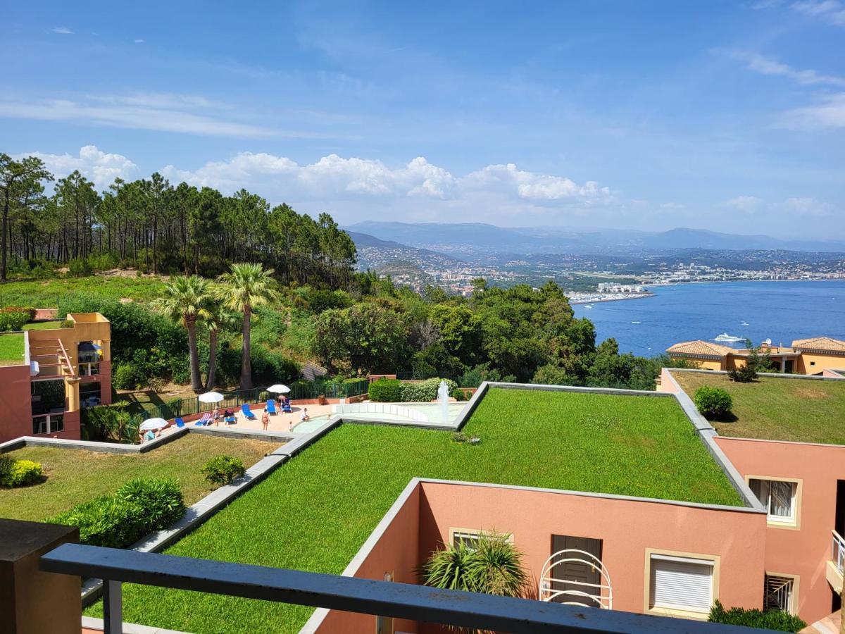 Vue Mer Et Esterel Sur La Baie De Cannes Theoule-sur-Mer Ngoại thất bức ảnh